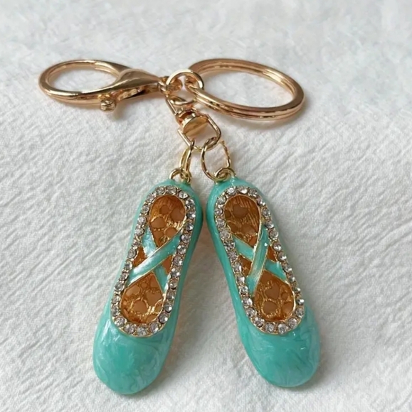 Rhinestone & Enamel Ballet 🩰 Slippers Keychain/Purse 👜🎒Charm ~ Dancer Gift 🎁 - Picture 5 of 5